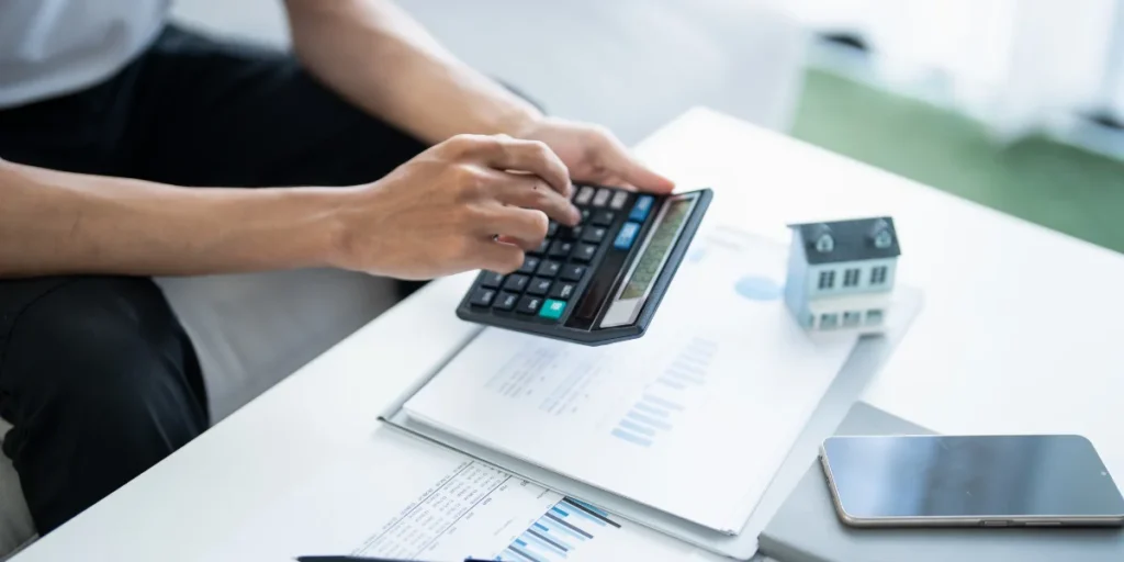calculating finances